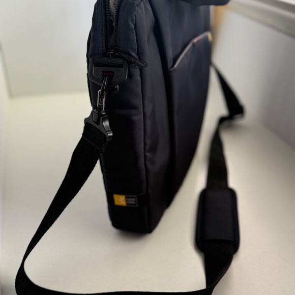 Case Logic Computer Bag, Black - Picture 4 of 12